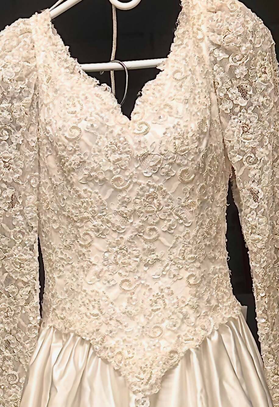 Vintage Mori Lee Marilee Wedding Dress Ivory Size 12 Pearls Sequins Lace Appliqu